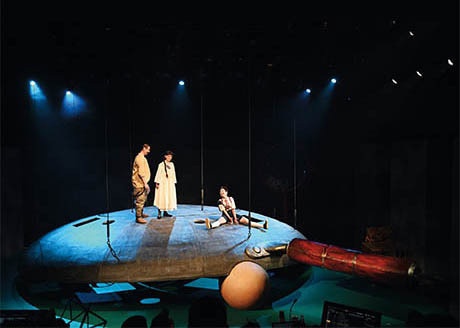 俄语版话剧《我不是潘金莲》在莫斯科两轮演出受欢迎，中国新锐话剧走进俄罗斯