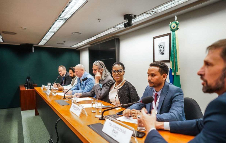 俄中两国作家入围金砖国家文学奖短名单