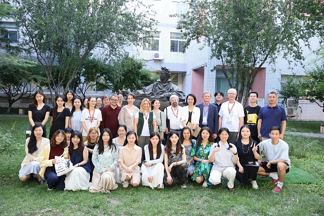 2025年6月18至22号俄罗斯参加北京国际书展俄罗斯