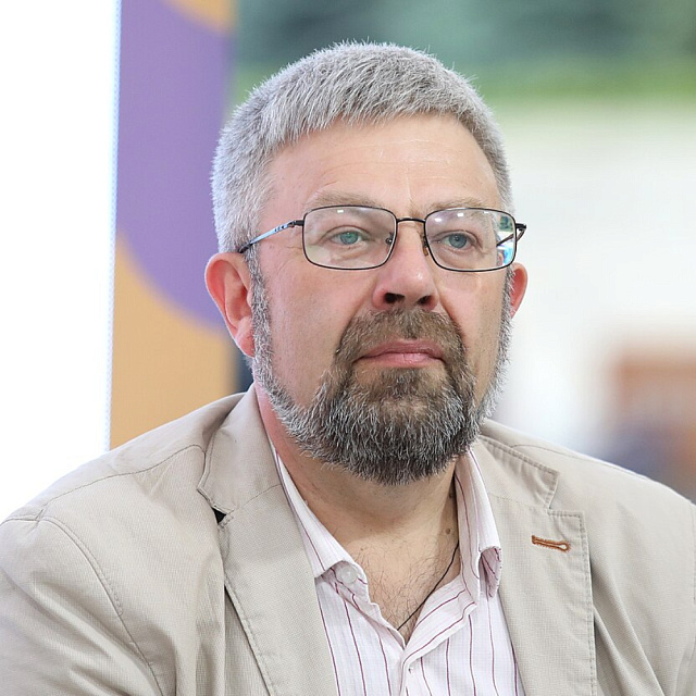 阿梅林·马克西姆·阿尔贝尔托维奇