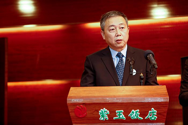 首届“俄中文学外交翻译奖”在京颁出