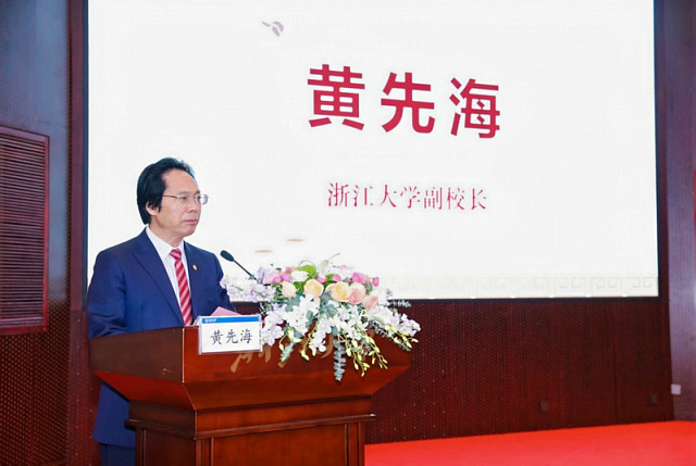 “大师对话”——“民族灵魂的伟大烛照者：鲁迅与高尔基跨时空对话”活动顺利举行