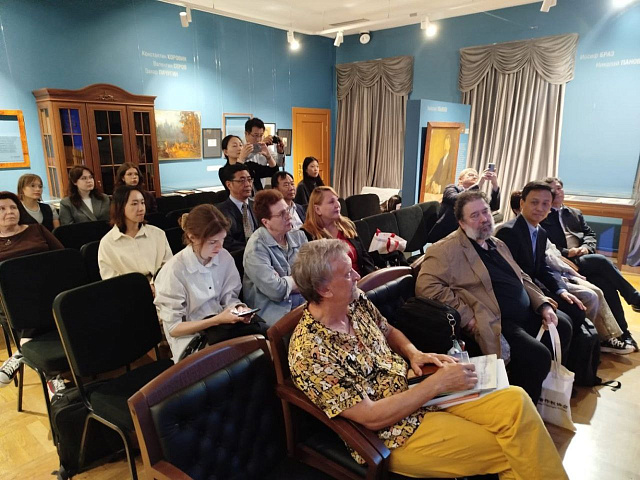 “中俄文学和戏剧对话会：以版权为视角” 在莫斯科契诃夫故居纪念馆成功举办